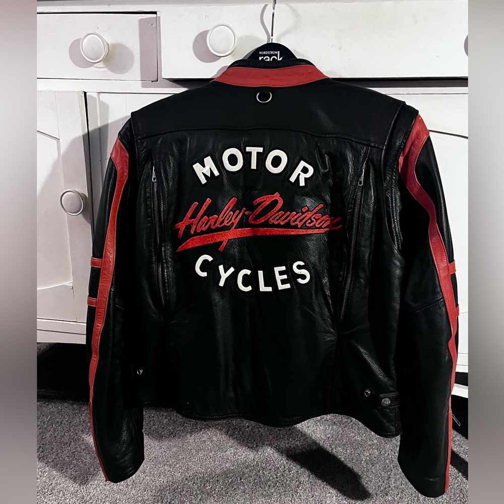 Harley Davidson genuine leather jacket